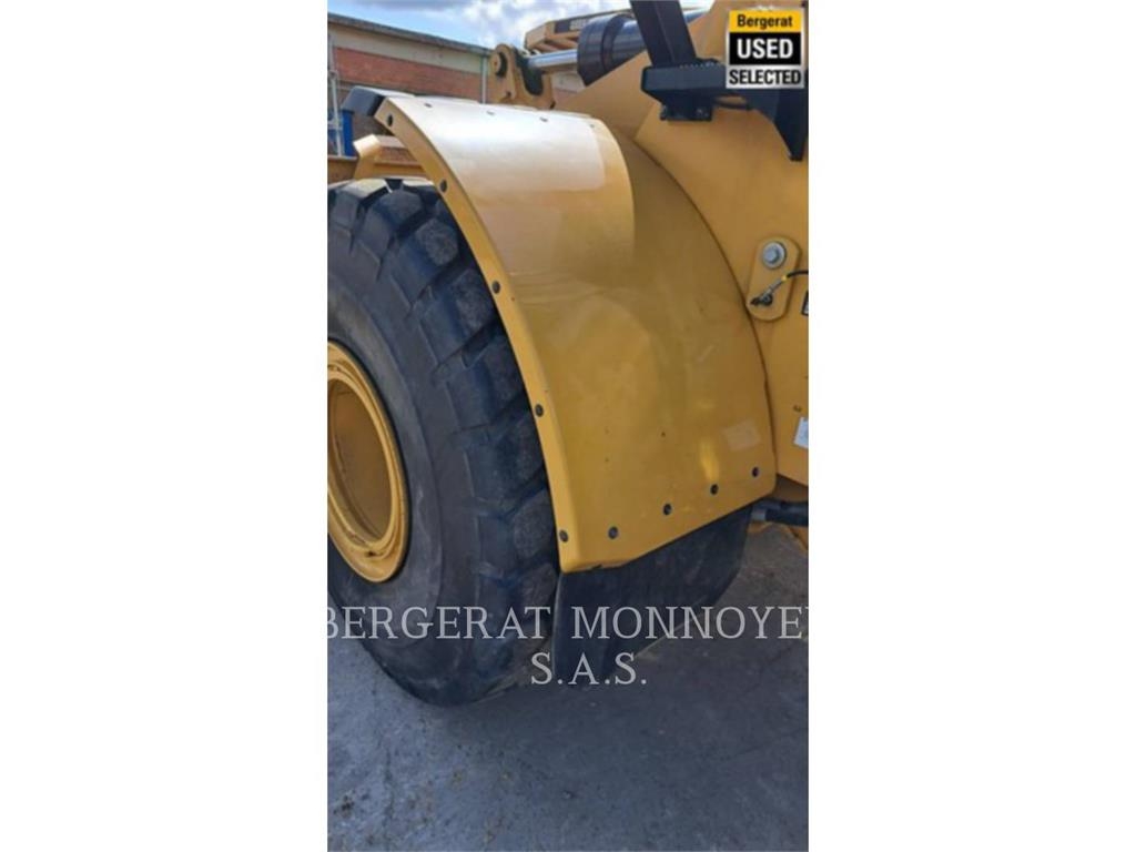 CAT 966 Wielladers