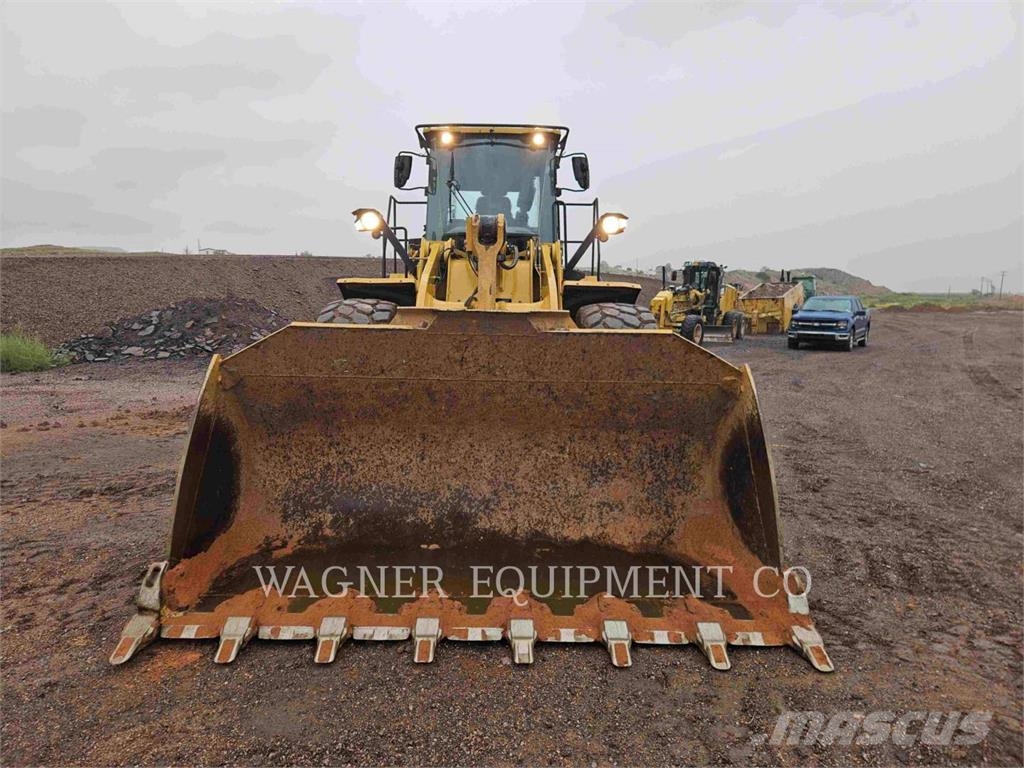 CAT 966 Ładowarki kołowe