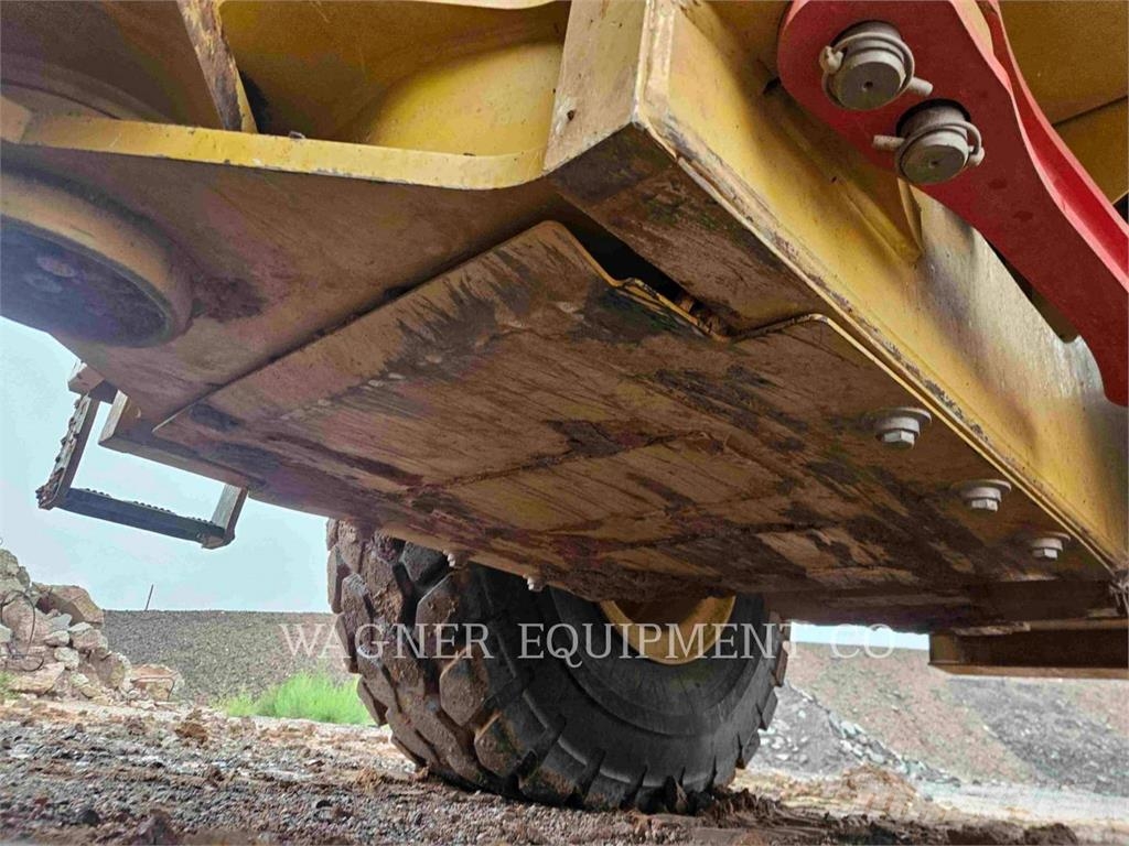 CAT 966 Ładowarki kołowe
