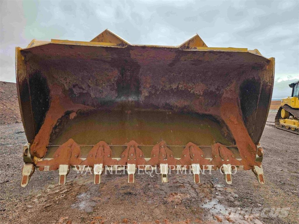 CAT 966 Ładowarki kołowe