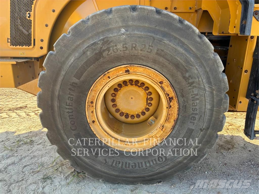 CAT 966-14 لوادر بعجل