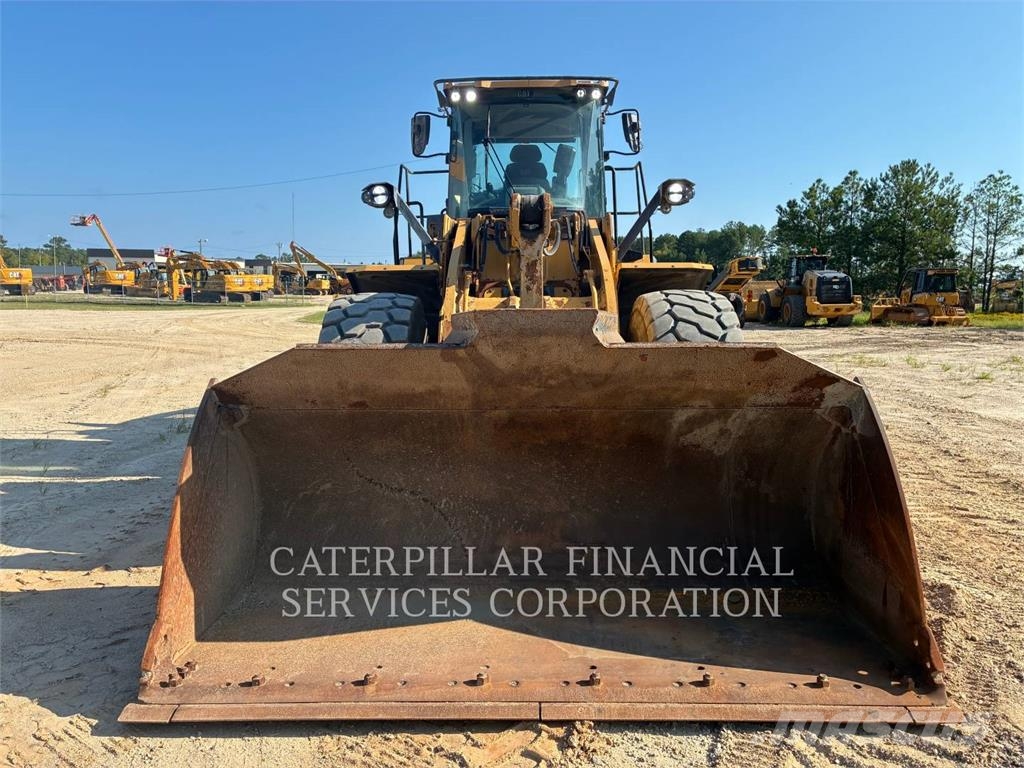 CAT 966-14 لوادر بعجل