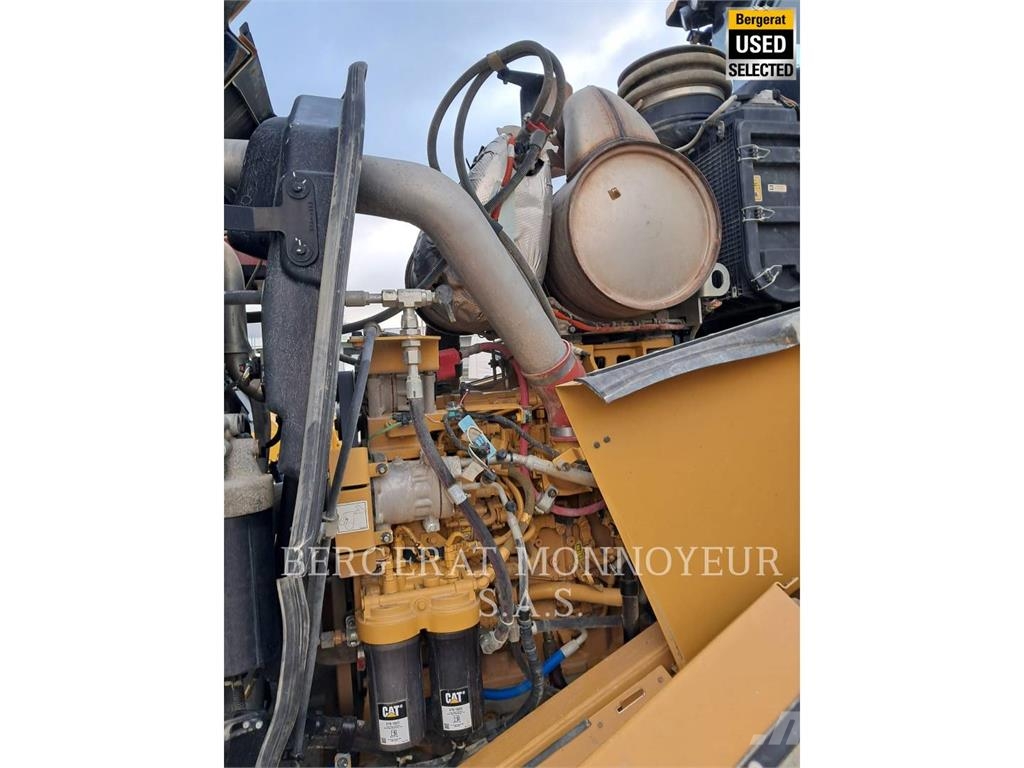 CAT 966 XE Chargeuse sur pneus