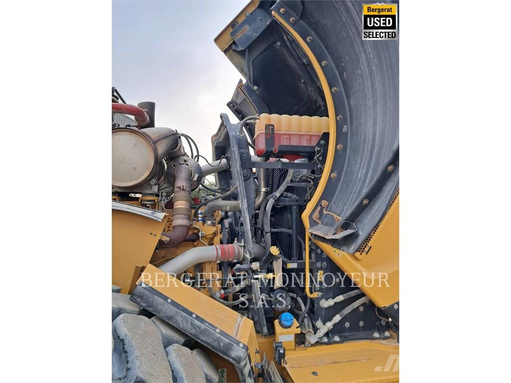 CAT 966 XE Chargeuse sur pneus