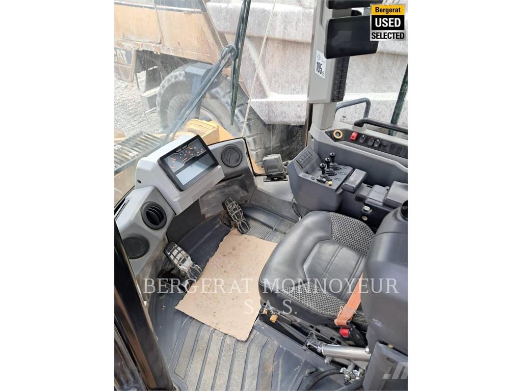 CAT 966 XE Chargeuse sur pneus