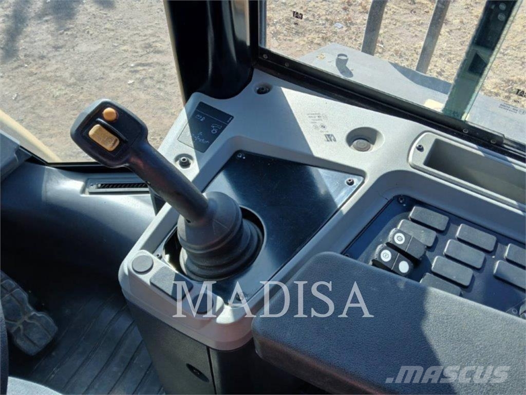 CAT 966GC Φορτωτές με λάστιχα (Τροχοφόροι)