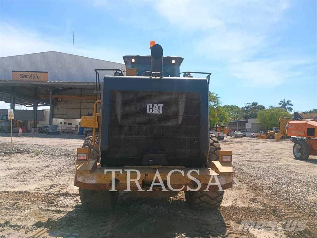 CAT 966GC Kolesni nakladalci