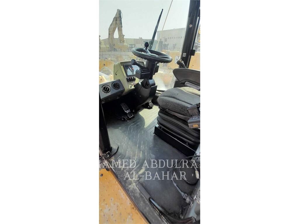 CAT 966GC 輪胎式裝載機
