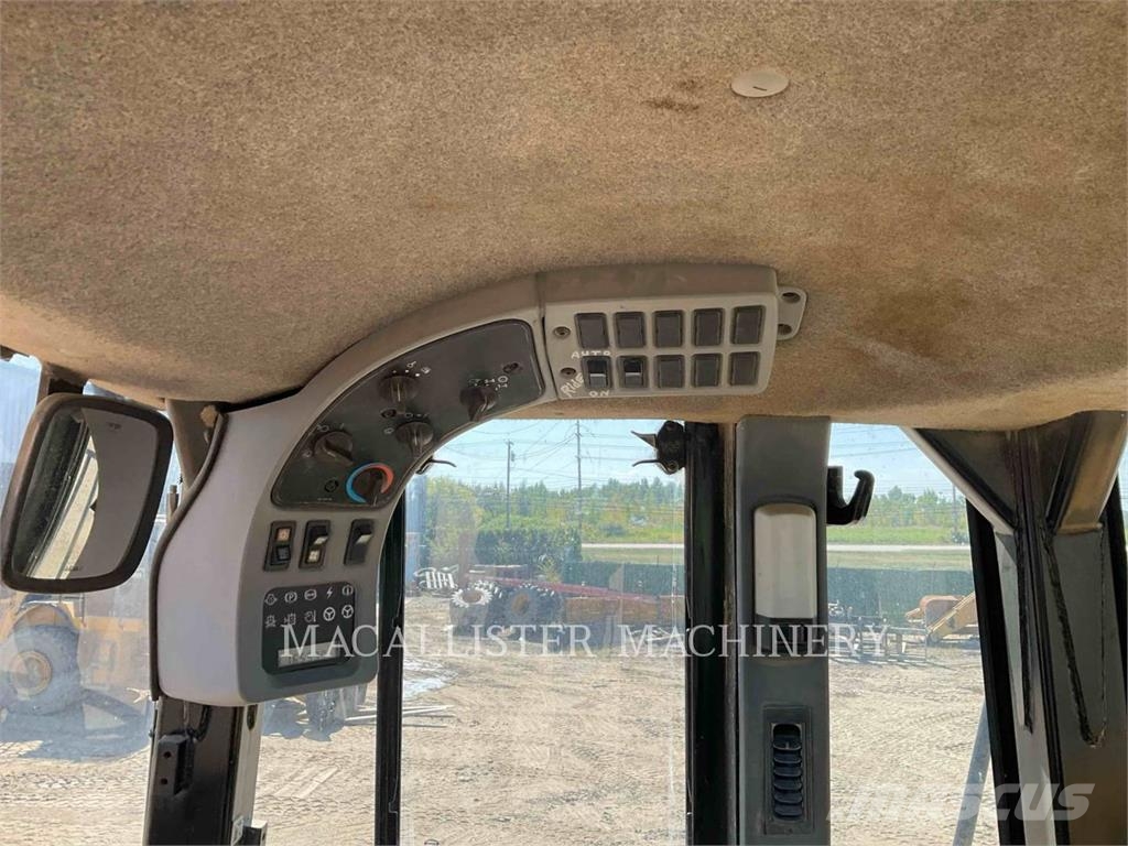 CAT 966GII Kolesni nakladalci