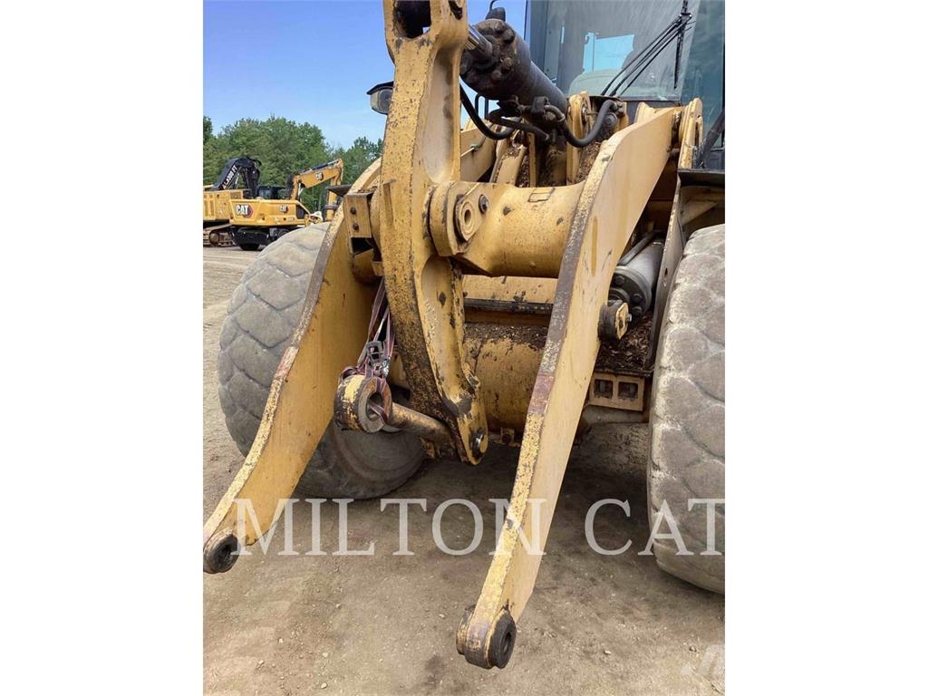 CAT 966K Tekerlekli yükleyiciler