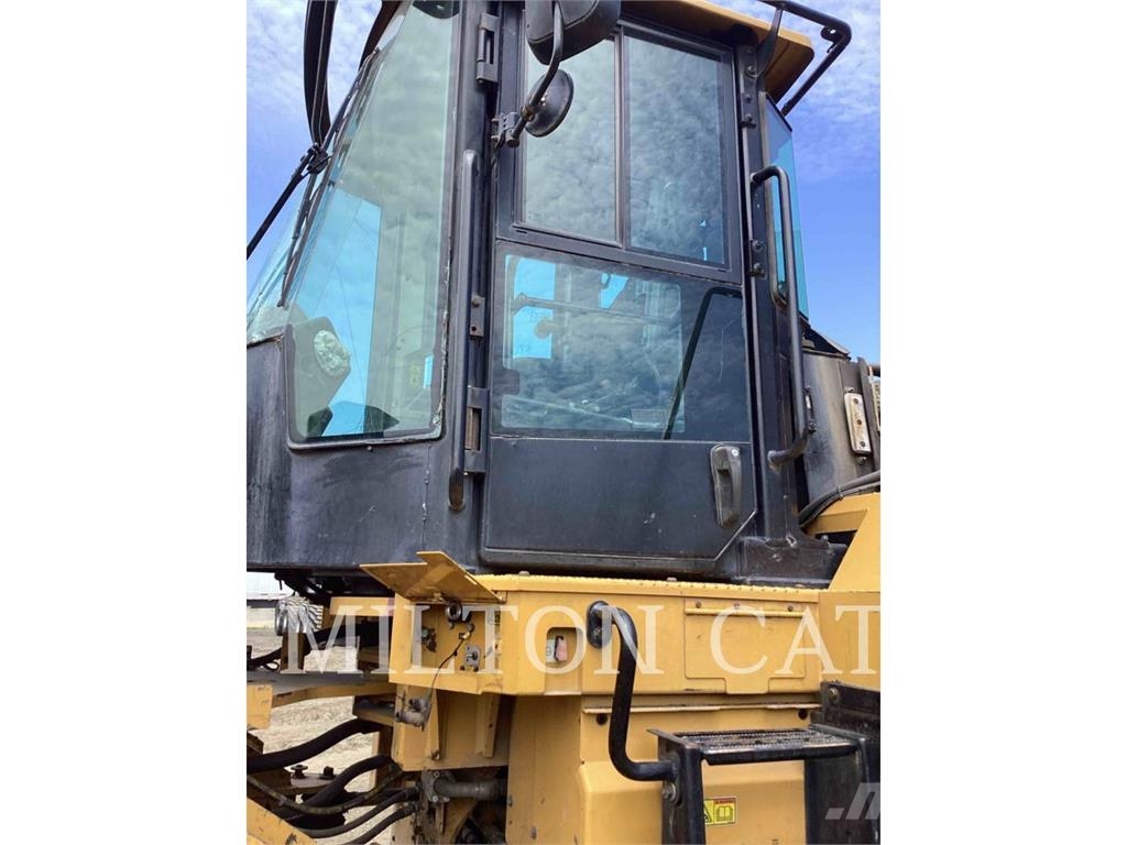 CAT 966K Tekerlekli yükleyiciler
