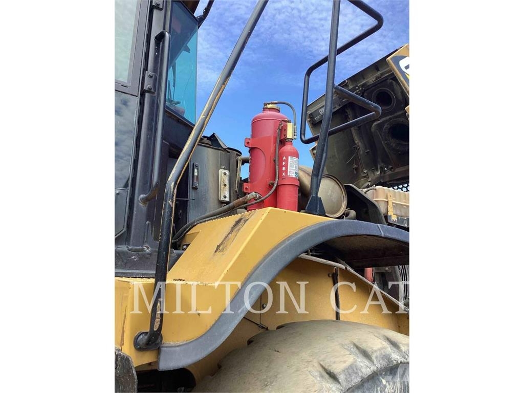 CAT 966K Tekerlekli yükleyiciler