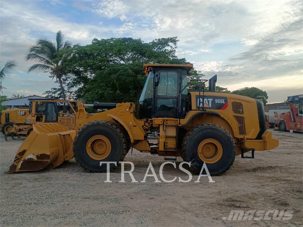 CAT 966L Cargadoras sobre ruedas