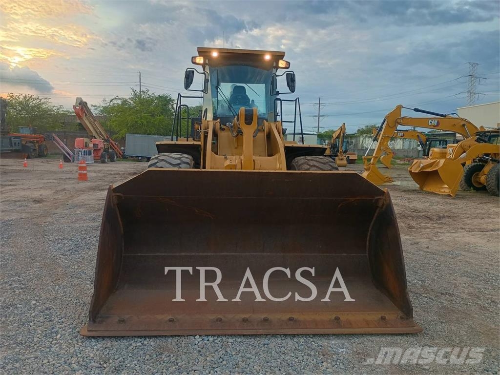 CAT 966L Cargadoras sobre ruedas