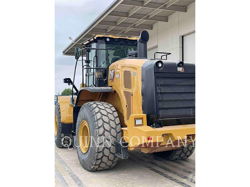 CAT 966M Kolesni nakladalci