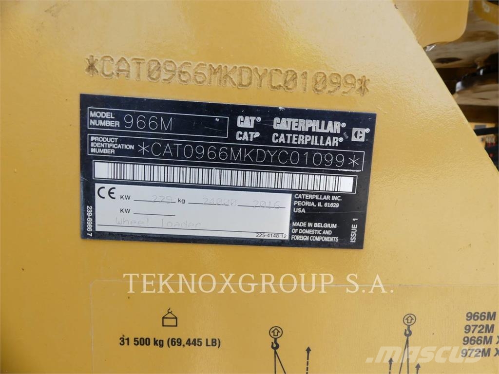 CAT 966M Kolesni nakladalci