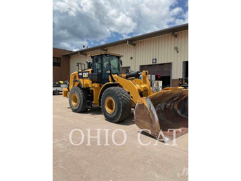 CAT 966M Gumikerekes homlokrakodók