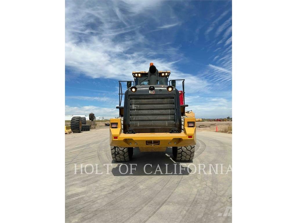 CAT 966M Wheel loaders