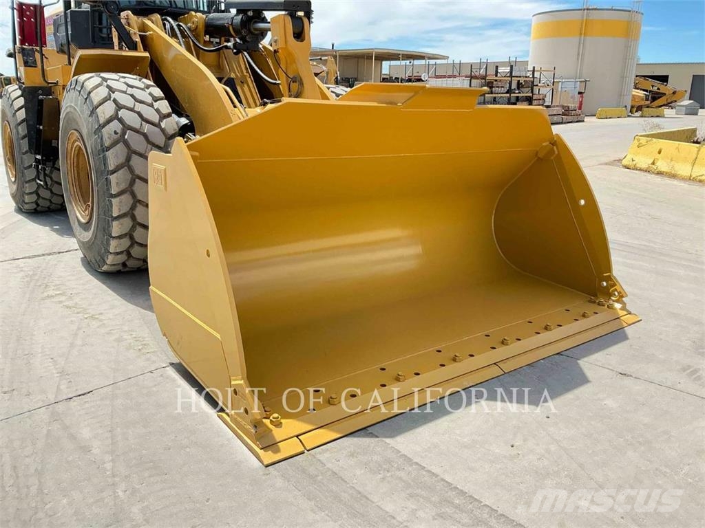 CAT 966M Wheel loaders
