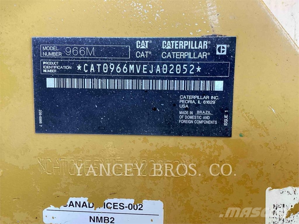 CAT 966M Kolesni nakladalci