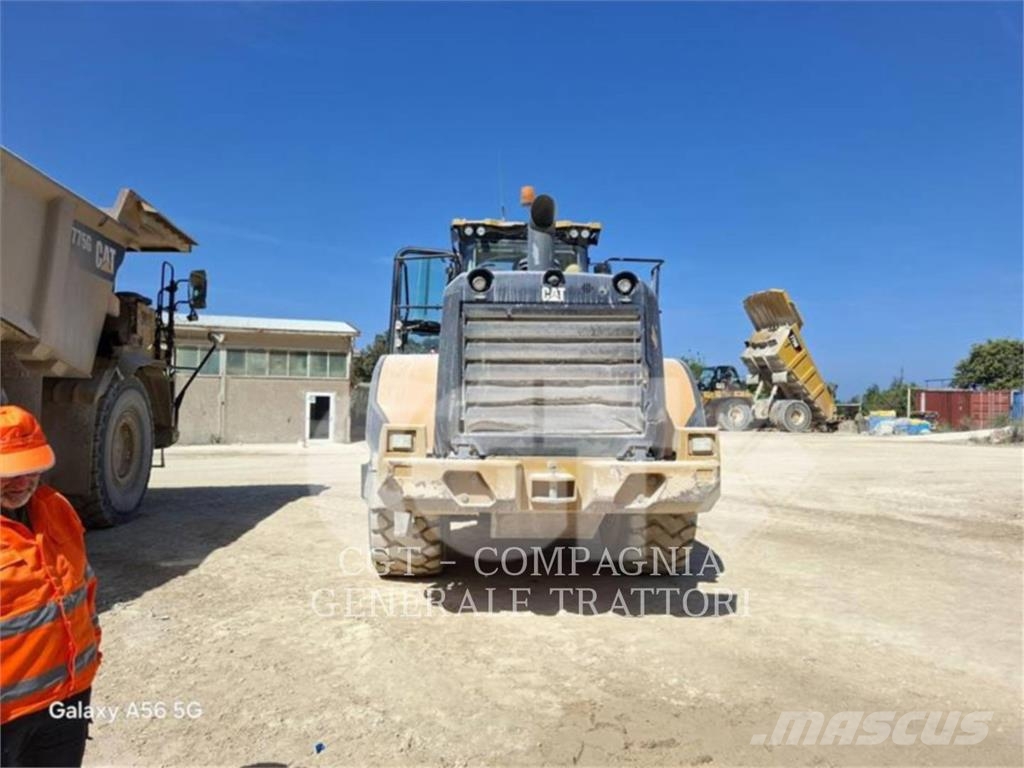 CAT 966M Tekerlekli yükleyiciler