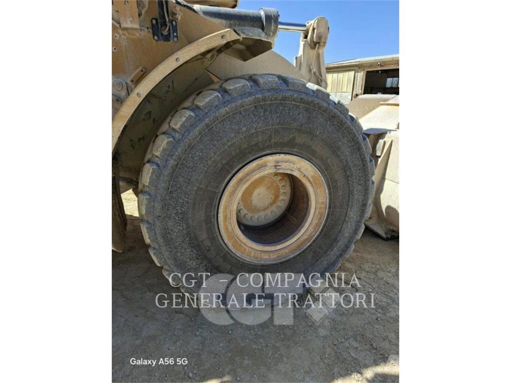 CAT 966M Tekerlekli yükleyiciler