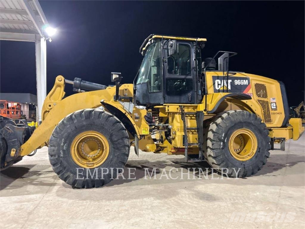 CAT 966M FC Cargadoras sobre ruedas