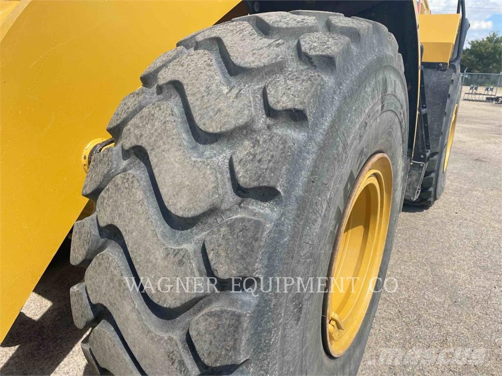 CAT 966M FC Cargadoras sobre ruedas