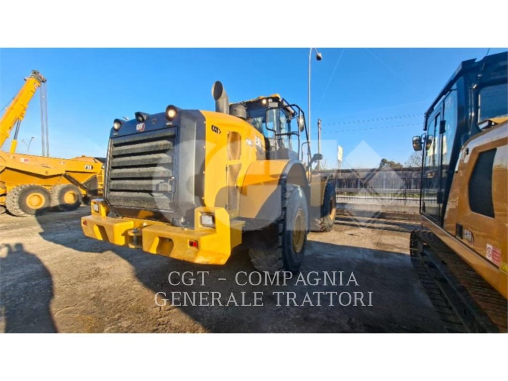 CAT 966M XE لوادر بعجل