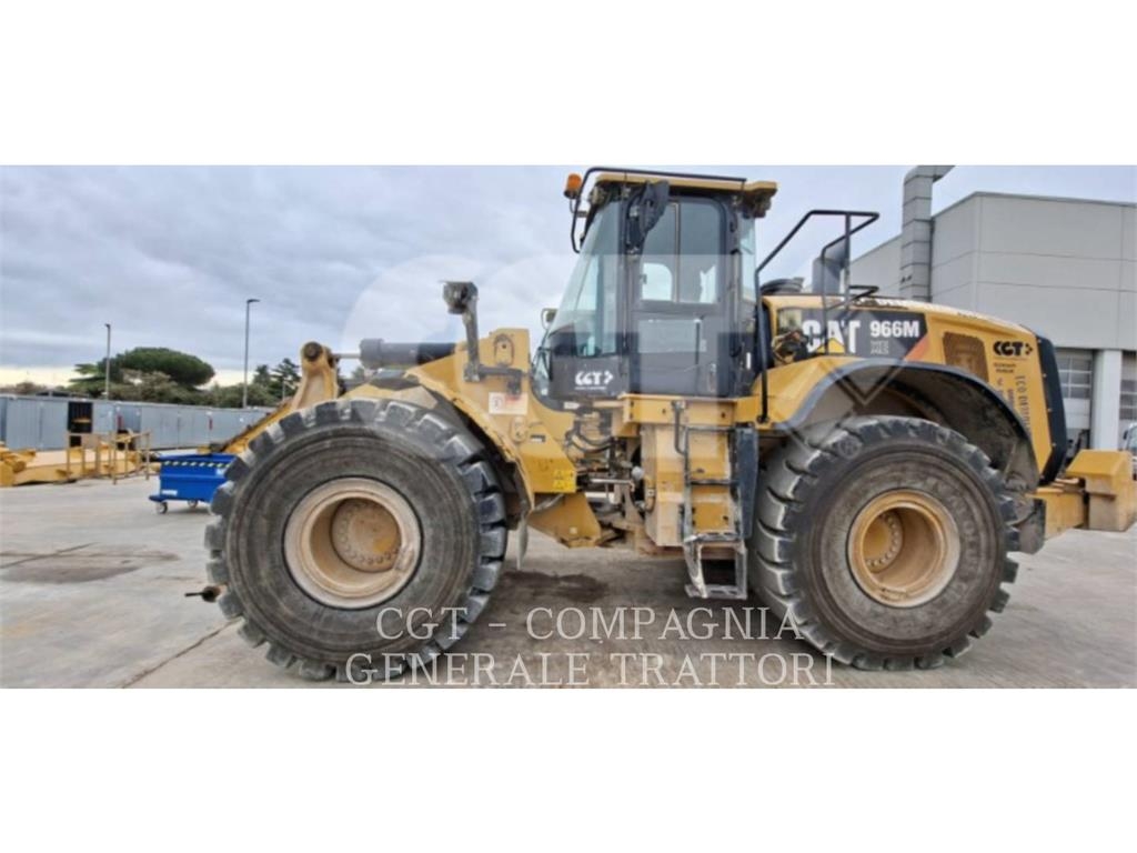 CAT 966M XE Incarcator pe pneuri
