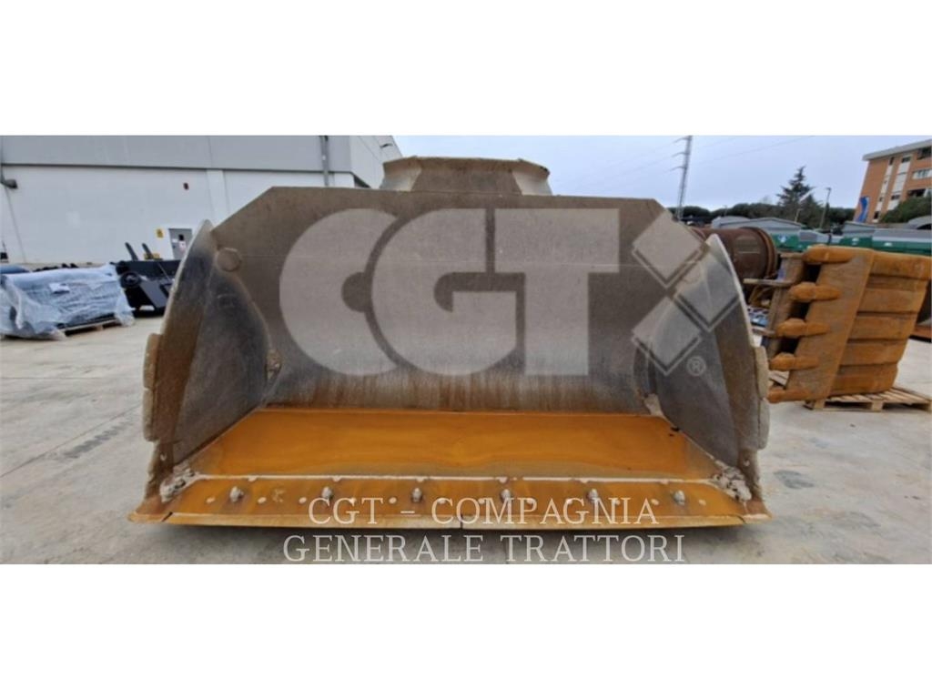 CAT 966M XE Incarcator pe pneuri