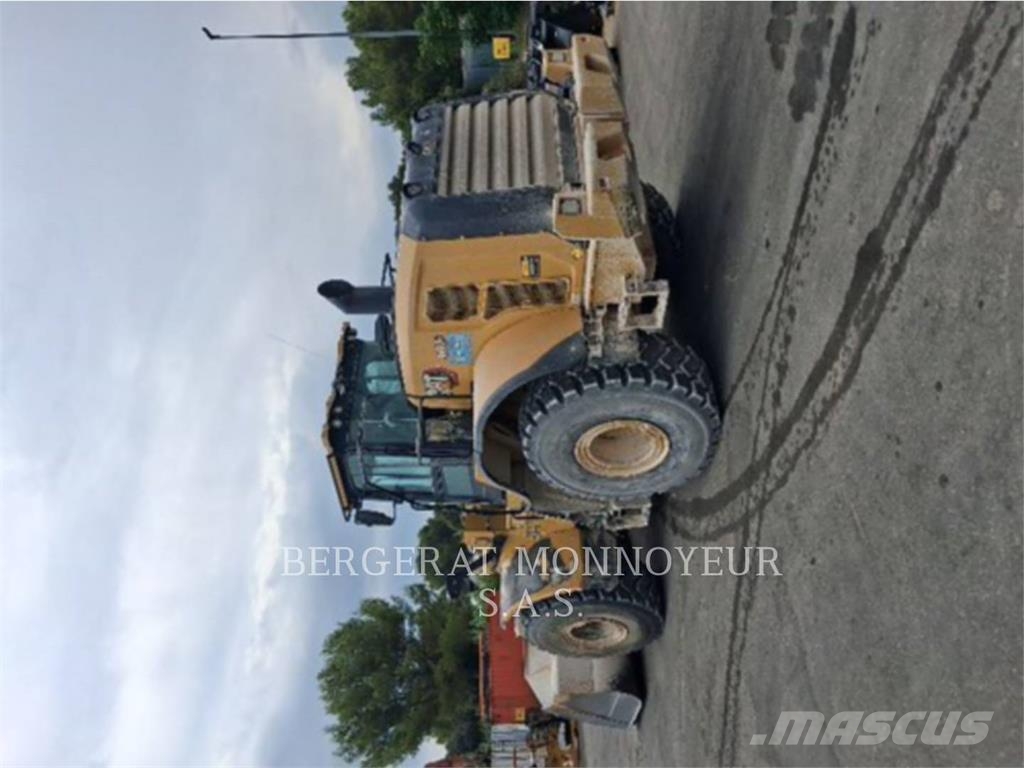 CAT 966M XE لوادر بعجل