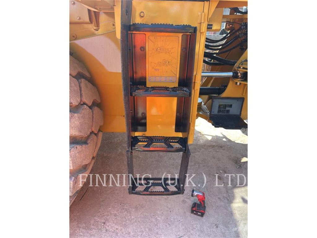 CAT 966M XE Φορτωτές με λάστιχα (Τροχοφόροι)