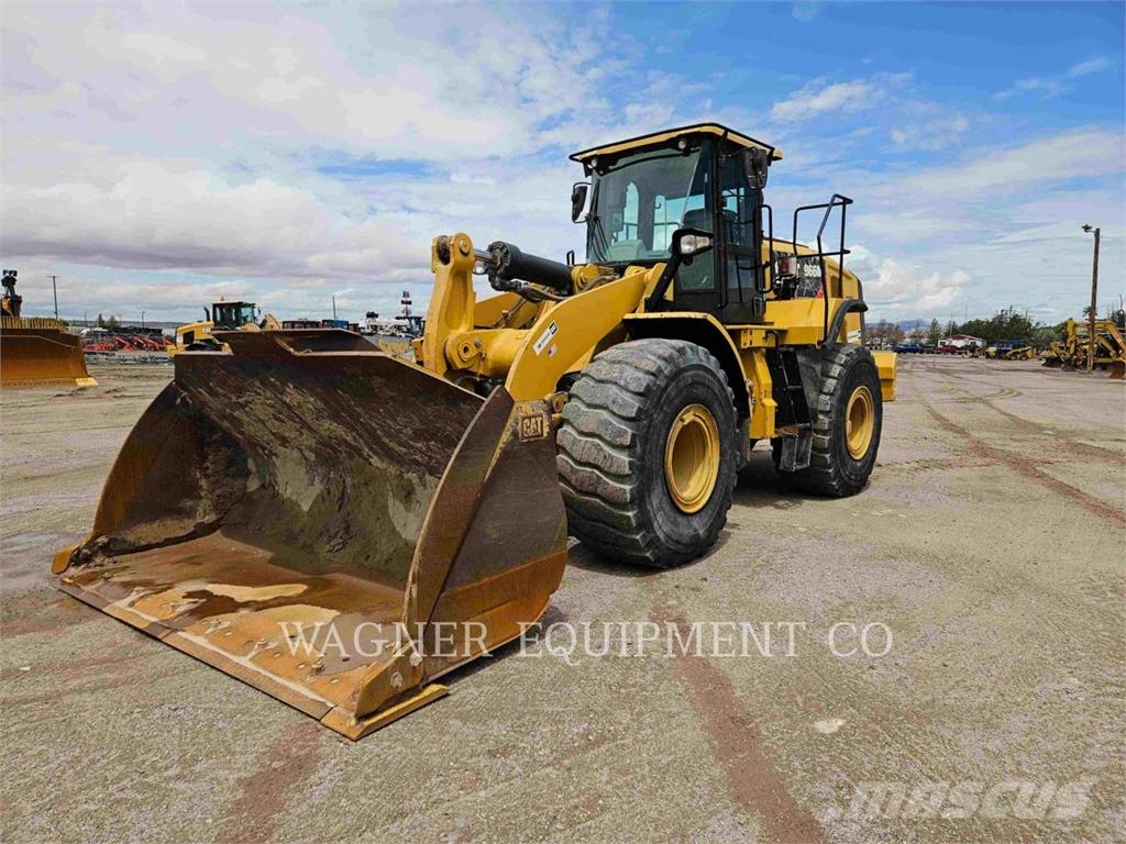 CAT 966M XE RB Gumikerekes homlokrakodók