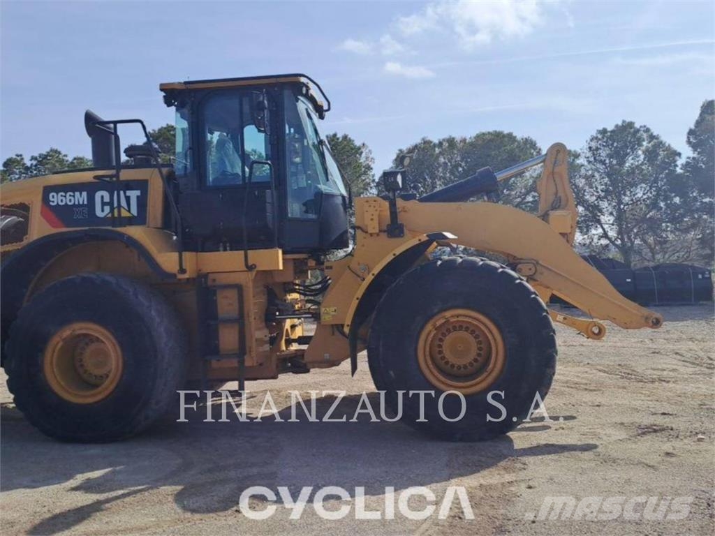 CAT 966MXE لوادر بعجل