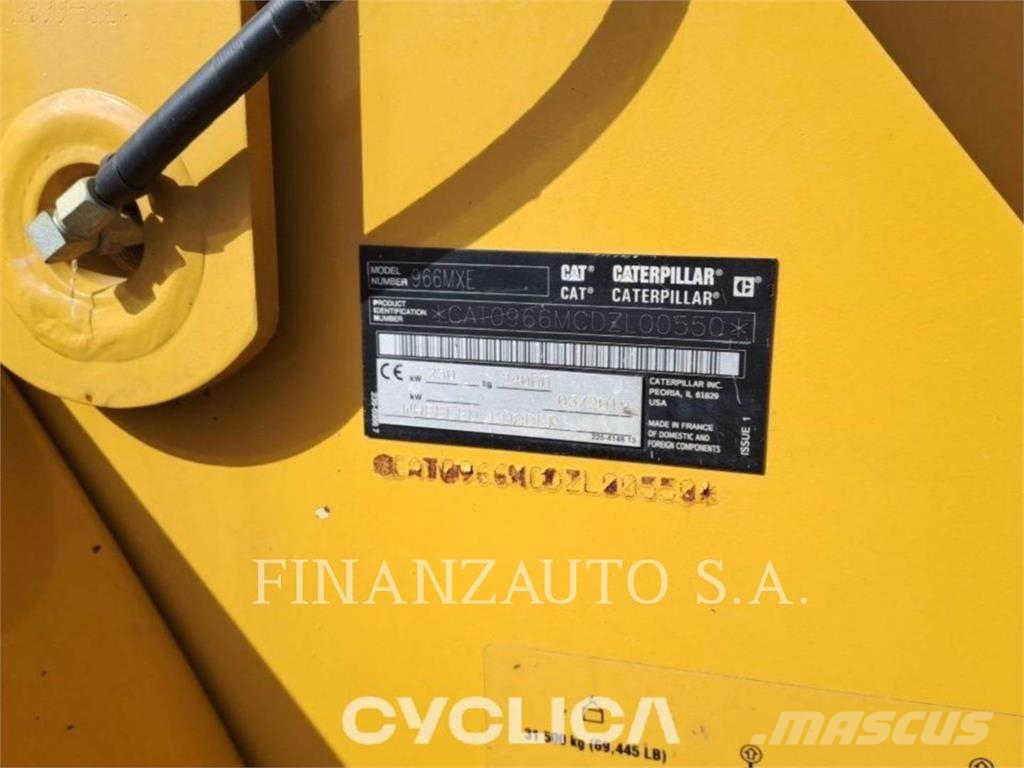 CAT 966MXE لوادر بعجل