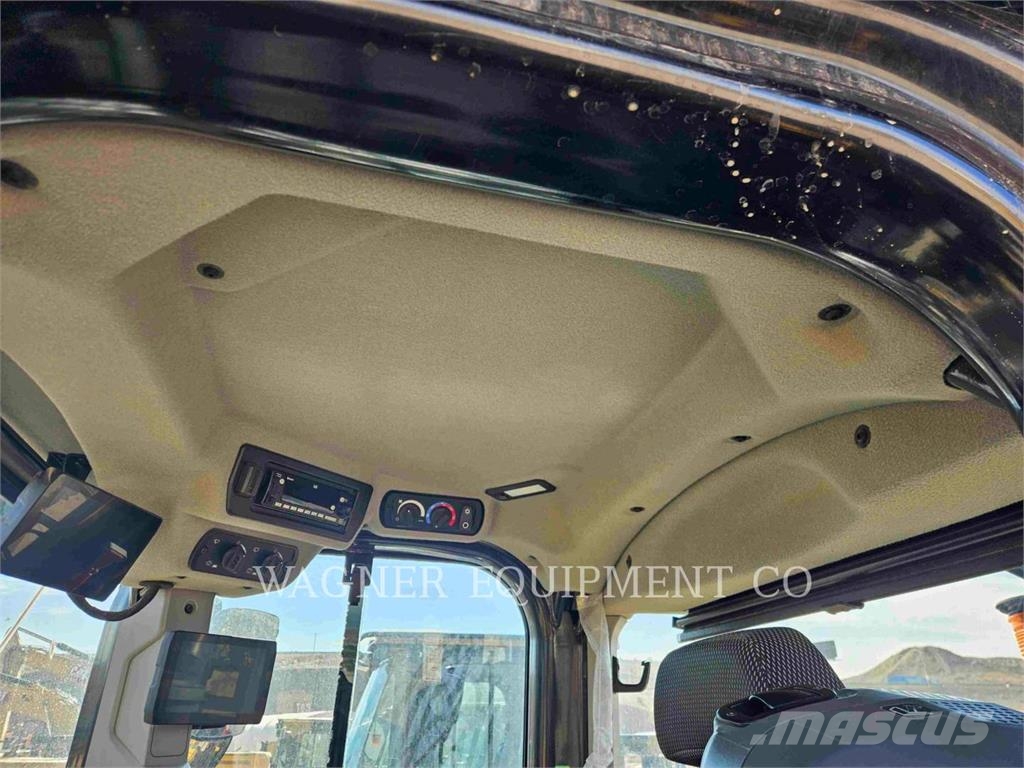 CAT 972 휠로우더