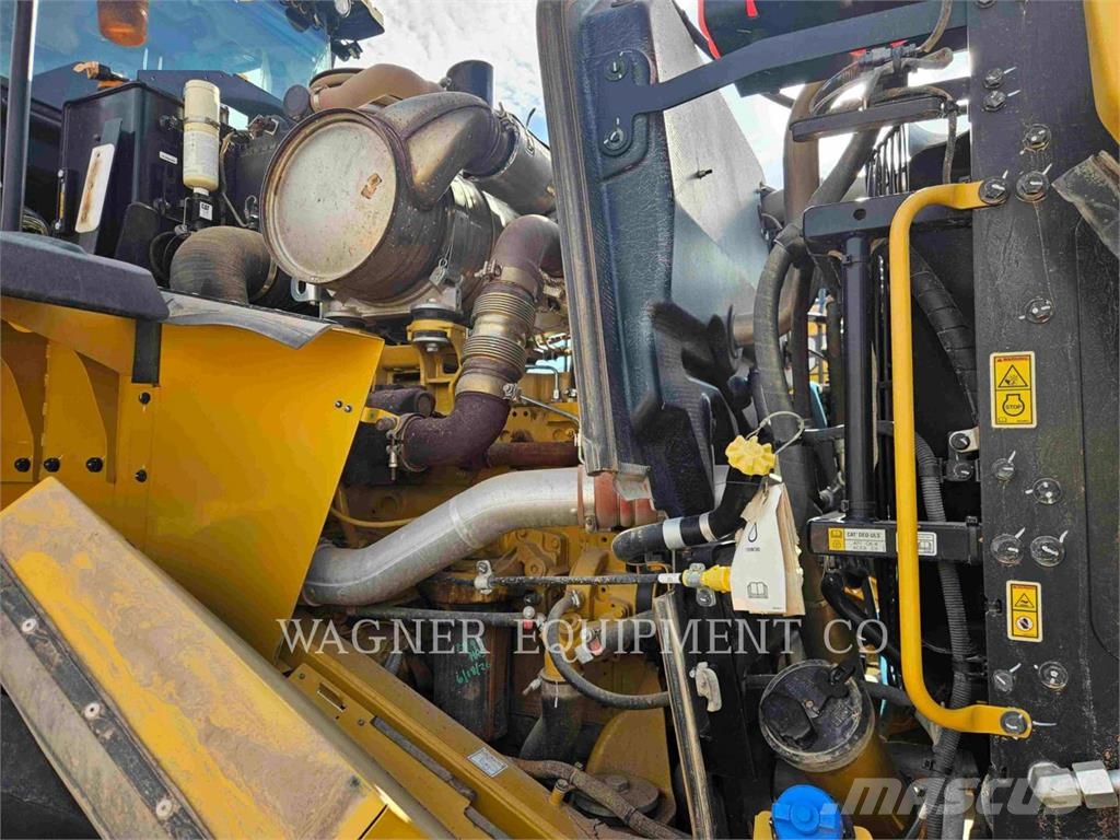 CAT 972 휠로우더