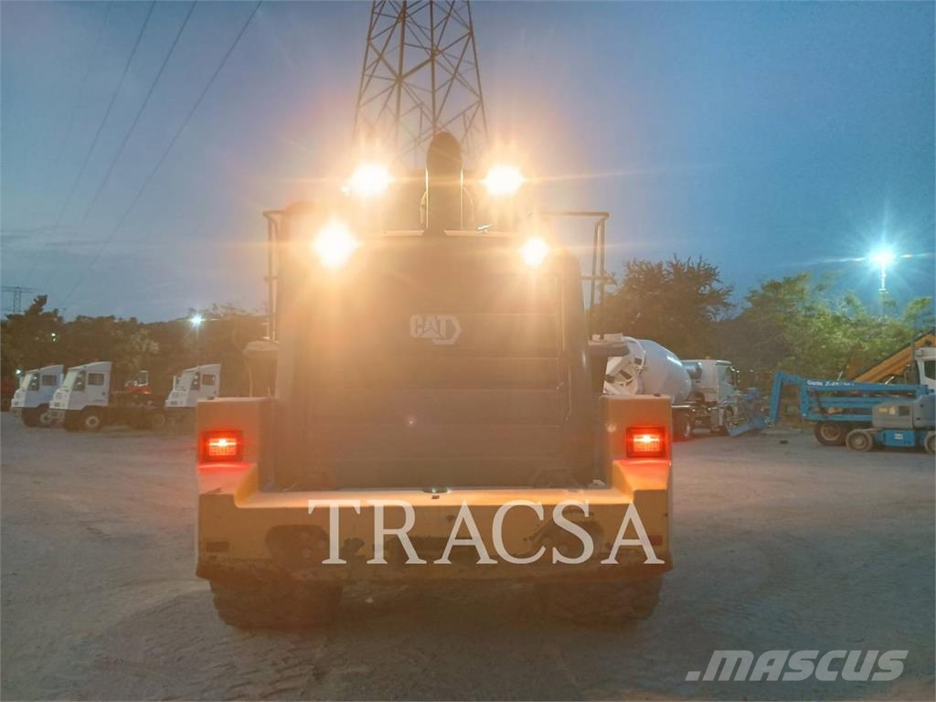 CAT 972 Utovarivači na točkove