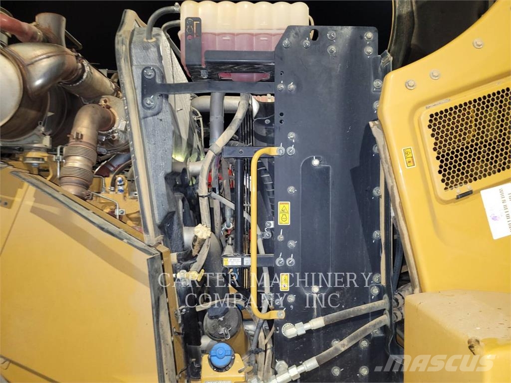 CAT 972  휠로우더