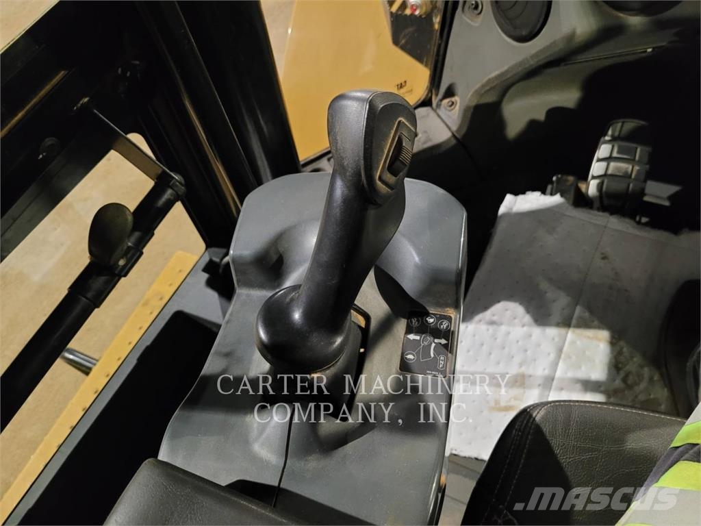CAT 972  휠로우더