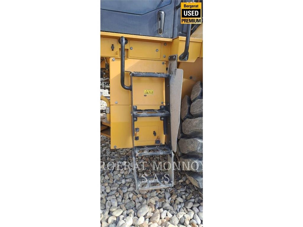 CAT 972 Radlader