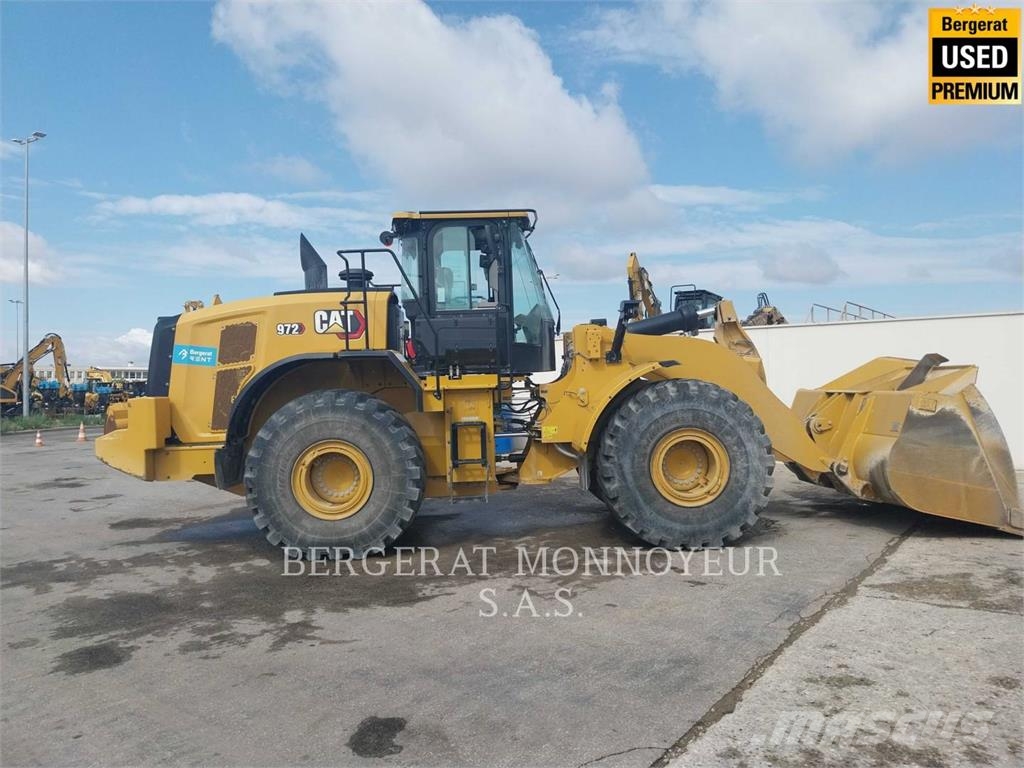 CAT 972 Kolesni nakladalci