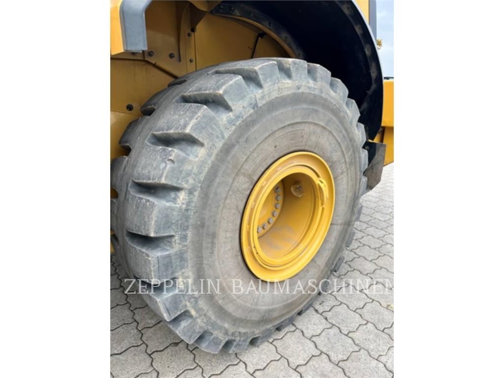 CAT 972 Wielladers