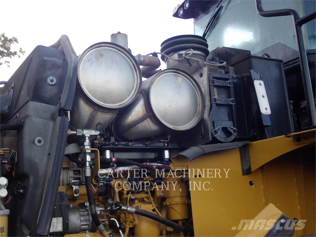 CAT 972M Φορτωτές με λάστιχα (Τροχοφόροι)