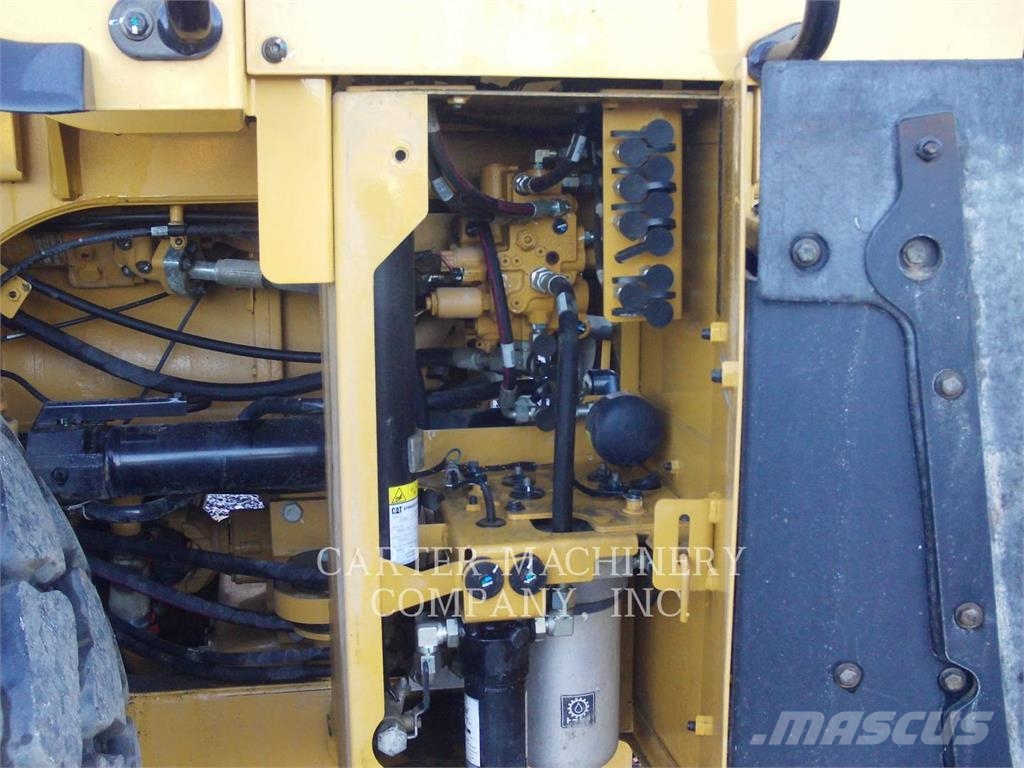 CAT 972M Φορτωτές με λάστιχα (Τροχοφόροι)