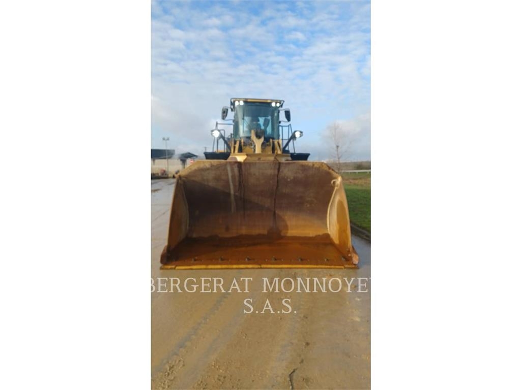 CAT 972M Wheel loaders