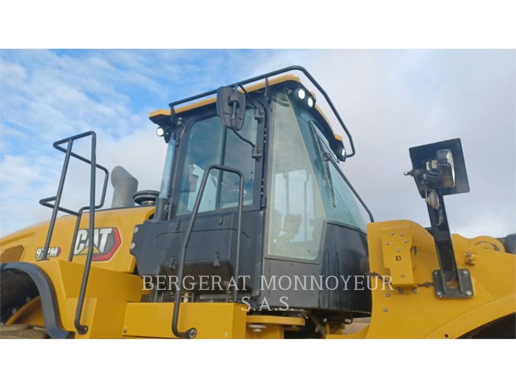 CAT 972M Wheel loaders