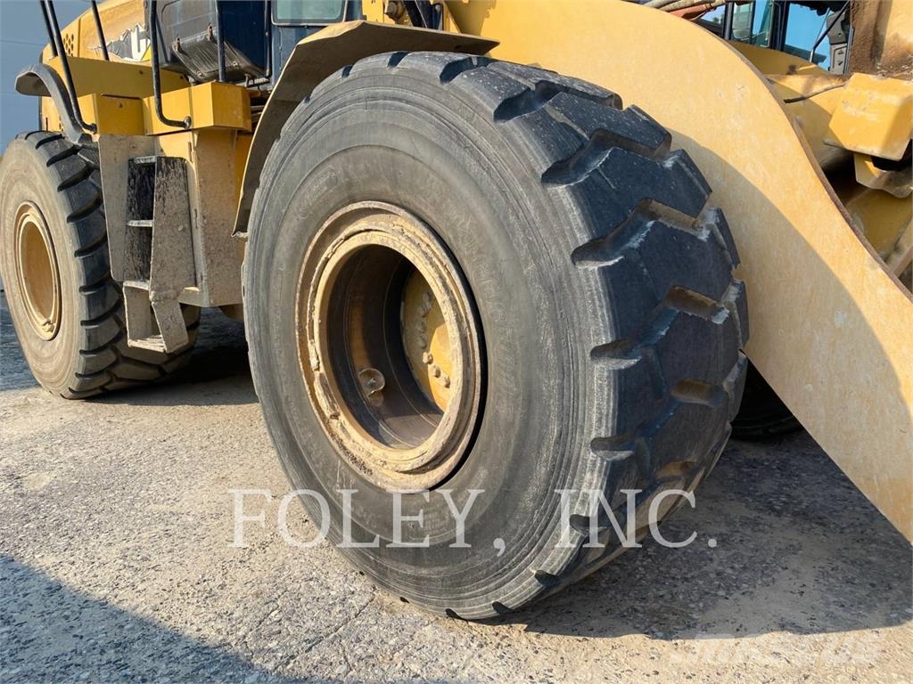 CAT 972M 휠로우더