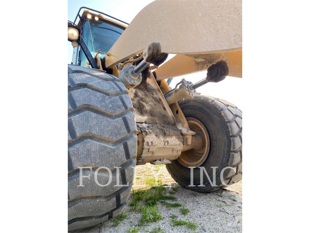 CAT 972M 휠로우더